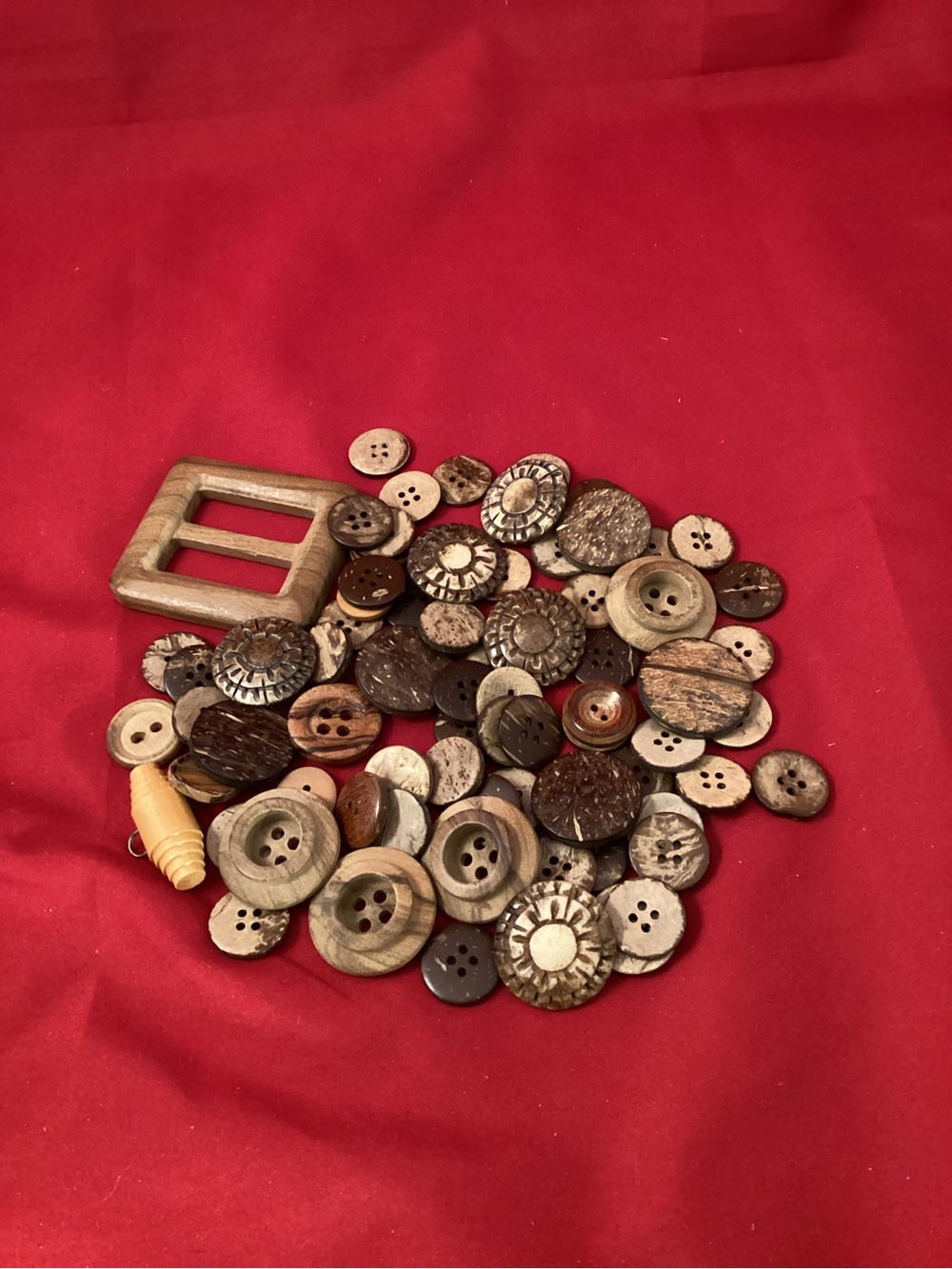 106 Brown and Tan Buttons & Buckle Set